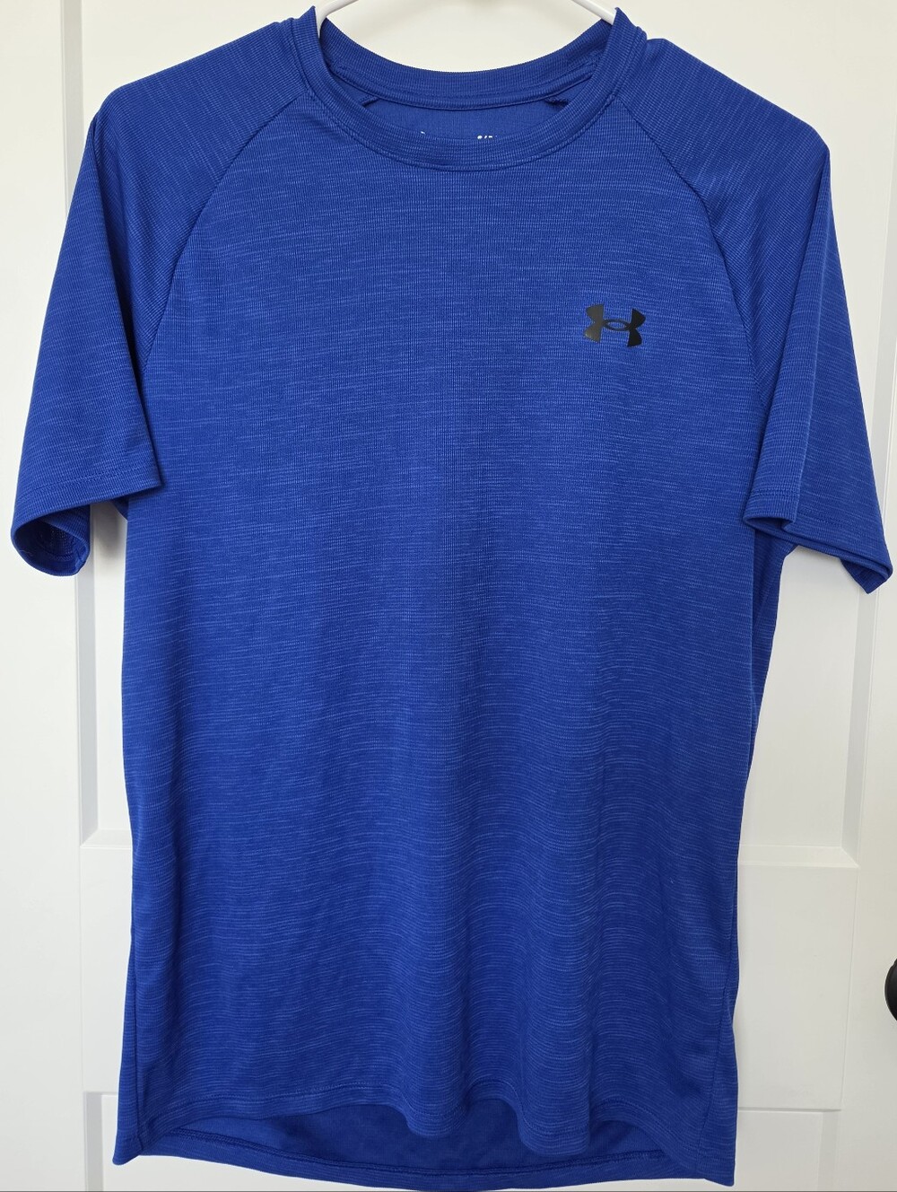 Under Armour Royal Blue Short Sleeve Performance Tee. Size S. #SW